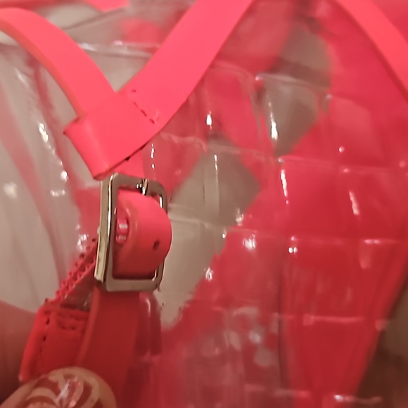 Pink Strappy block square heel NWOT Vince Camuto 8 sandal - Picture 4 of 9